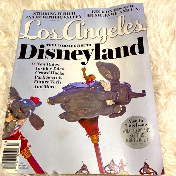 LOS ANGELES MAGAZINE DISNEYLAND THE ULTIMATE GUIDE November 2017 GUC - Picture 1 of 8